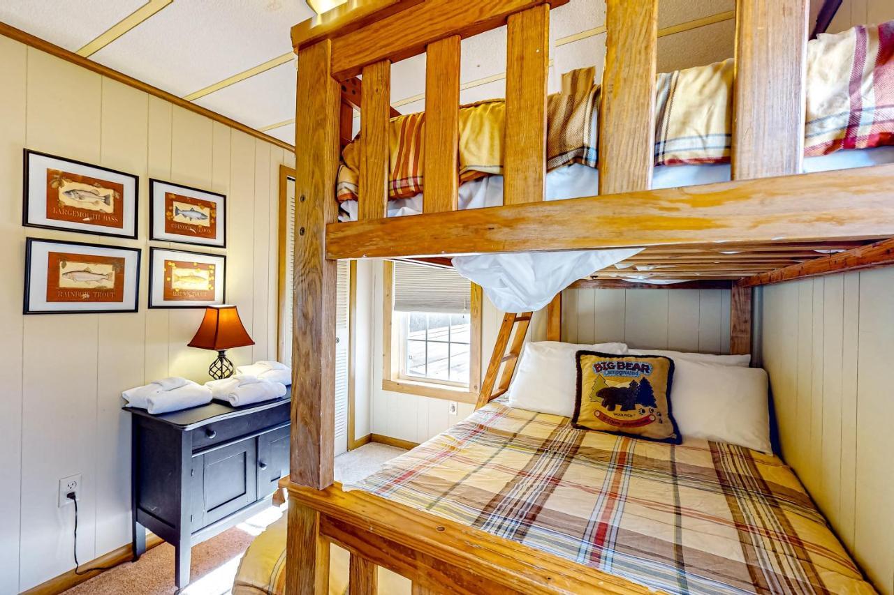 Pine Woods Cabin McHenry Buitenkant foto